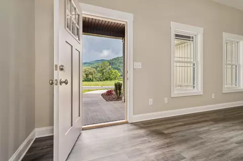 100 Ervin Loop Erwin Tn 37650, Erwin, TN 37650 photo 10