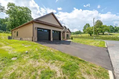 100 Ervin Loop Erwin Tn 37650, Erwin, TN 37650 photo 3