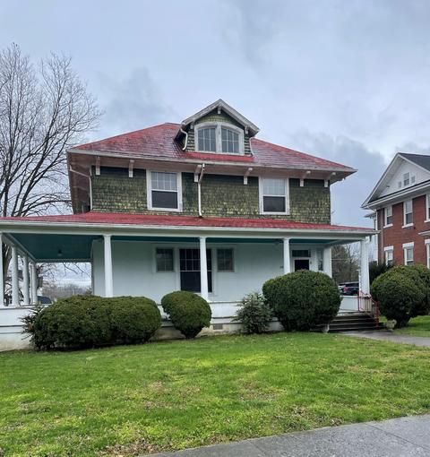116 E Unaka Avenue Johnson City Tn 37601, Johnson City, TN 37601 photo 1