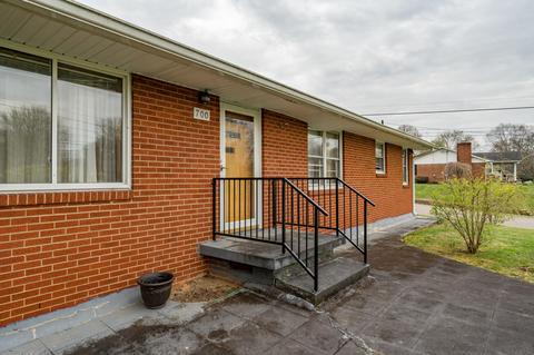 700 E Mountcastle Drive Johnson City Tn 37601, Johnson City, TN 37601 photo 3