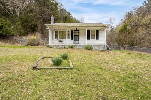 1932 Bristol Highway Watauga Tn 37694, Watauga, TN 37694
