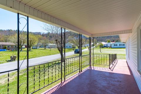 845 Spring Street Erwin Tn 37650, Erwin, TN 37650 photo 9