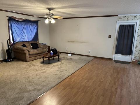 Living - 304 NE Spring Avenue Wise Va 24293, Wise, VA 24293 photo 3 of 3