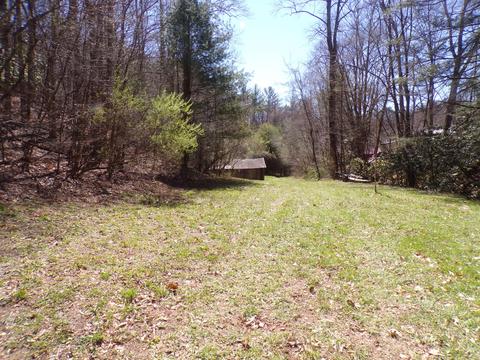 194 Jack Mckinney Road Hampton Tn 37658, Hampton, TN 37658 photo 4