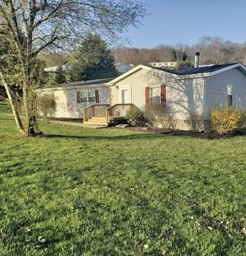 417 Highland Meadows Drive, Blountville, TN 37617