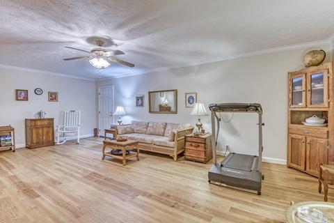 33010 Spring Garden Drive Glade Spring Va 24340, Glade Spring, VA 24340 photo 16
