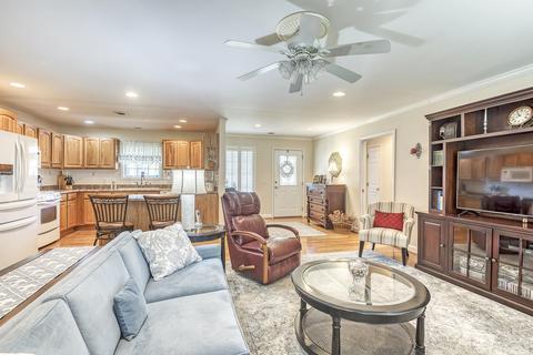 33010 Spring Garden Drive Glade Spring Va 24340, Glade Spring, VA 24340 photo 3