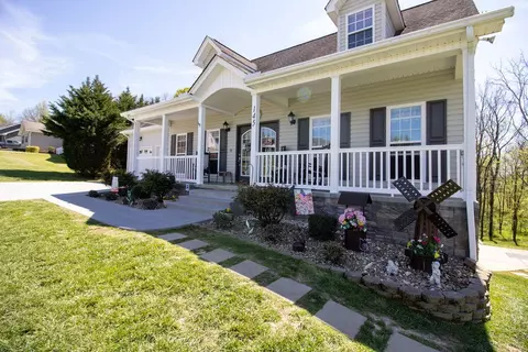 145 Meadowwood Road Newport Tn 37821, Newport, TN 37821
