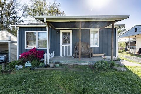 208 Oak Road Bristol Tn 37620, Bristol, TN 37620