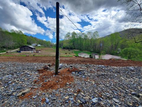 169 Morton Road Hampton Tn 37658, Hampton, TN 37658 photo 5