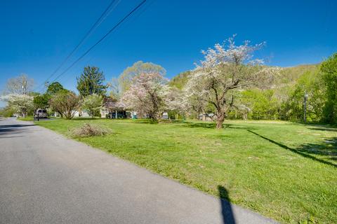 416 Railroad Street Erwin Tn 37650, Erwin, TN 37650 photo 3
