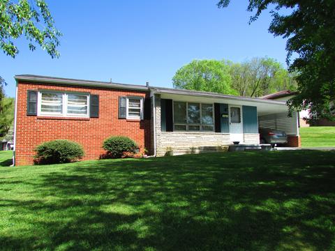 1018 Fairview Street Elizabethton Tn 37643, Elizabethton, TN 37643