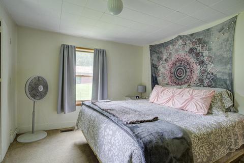5781 Highway 19-e Hampton Tn 37658, Hampton, TN 37658 photo 19