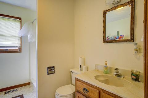 5781 Highway 19-e Hampton Tn 37658, Hampton, TN 37658 photo 25