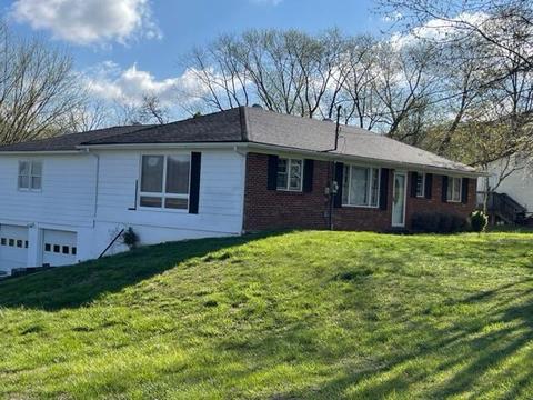 136 Polk Street Erwin Tn 37650, Erwin, TN 37650 photo 3
