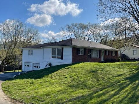 136 Polk Street, Erwin, TN 37650
