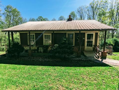 1318 Backbone Ridge Haysi Va 24256, Haysi, VA 24256