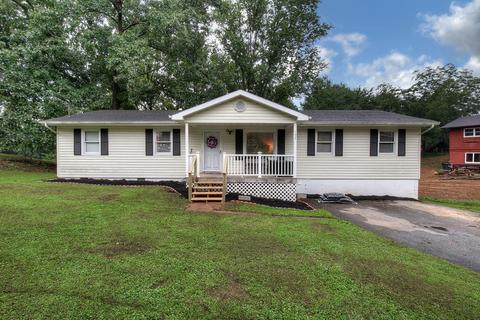 137 Wembeck Drive, Kingsport, TN 37664