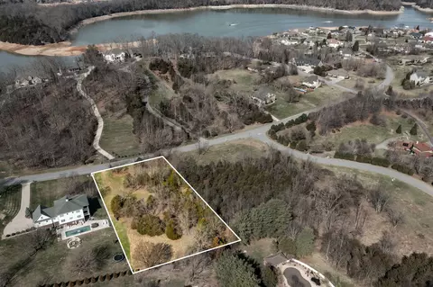 621 Harbor Point Drive Johnson City Tn 37615, Johnson City, TN 37615