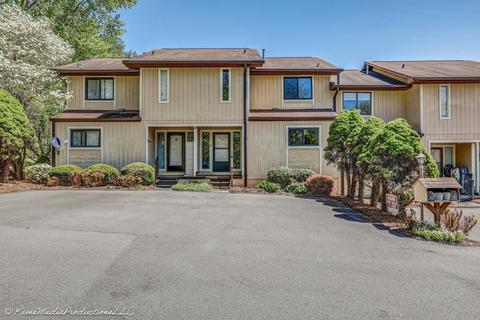 605 Redstone Drive 2 Bristol Tn 37620, Bristol, TN 37620