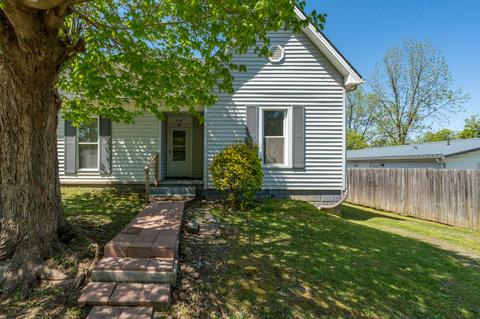 208 East Street, Bluff City, TN 37618