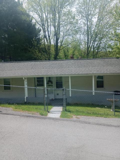 429 Hotel Avenue Tazewell Va 24651, Tazewell, VA 24651