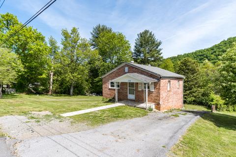 134 Hilltop Street Bristol Tn 37620, Bristol, TN 37620