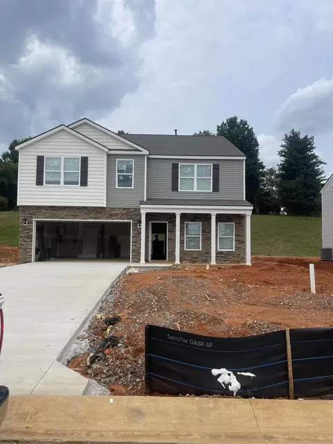 5610 Wildlife Cr Circle Piney Flats Tn 37686, Piney Flats, TN 37686