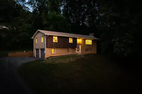 3945 Thornton Drive Kingsport Tn 37664, Kingsport, TN 37664