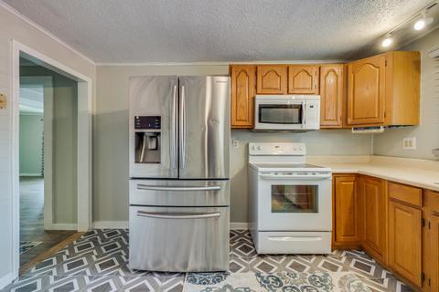 636 Broyles Avenue Erwin Tn 37650, Erwin, TN 37650 photo 14