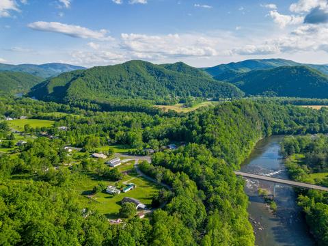 135 Earnest Elliott Road Erwin Tn 37650, Erwin, TN 37650 photo 38