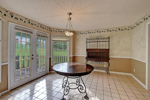 135 Earnest Elliott Road Erwin Tn 37650, Erwin, TN 37650 photo 20