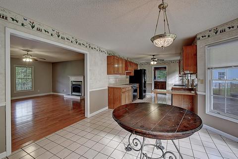 135 Earnest Elliott Road Erwin Tn 37650, Erwin, TN 37650 photo 15