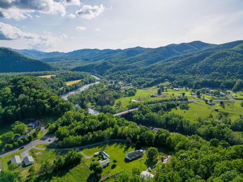 135 Earnest Elliott Road Erwin Tn 37650, Erwin, TN 37650 photo 75