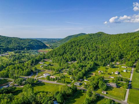 135 Earnest Elliott Road Erwin Tn 37650, Erwin, TN 37650 photo 74