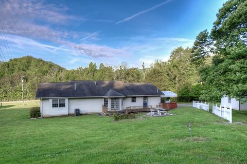 135 Earnest Elliott Road Erwin Tn 37650, Erwin, TN 37650 photo 33