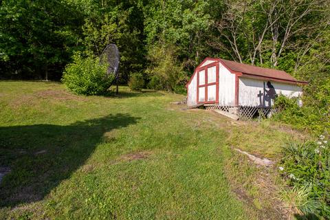 135 Earnest Elliott Road Erwin Tn 37650, Erwin, TN 37650 photo 78