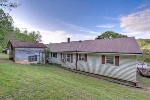 135 Earnest Elliott Road Erwin Tn 37650, Erwin, TN 37650 photo 65