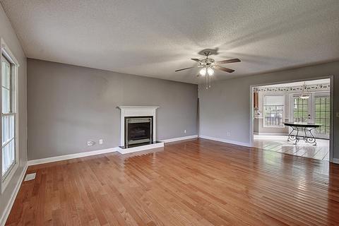 135 Earnest Elliott Road Erwin Tn 37650, Erwin, TN 37650 photo 10