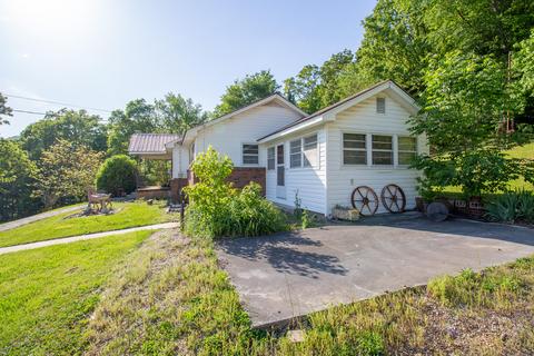 135 Earnest Elliott Road Erwin Tn 37650, Erwin, TN 37650 photo 77