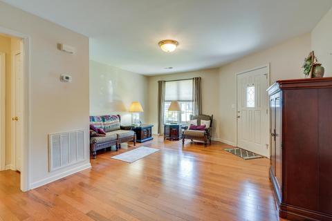 2425 E Lakeview Drive 3 Johnson City Tn 37601, Johnson City, TN 37601 photo 6