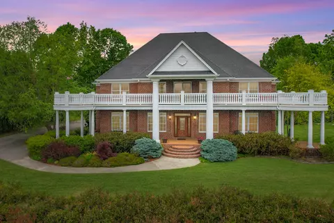 138 Simmons Ridge Johnson City Tn 37604, Johnson City, TN 37604