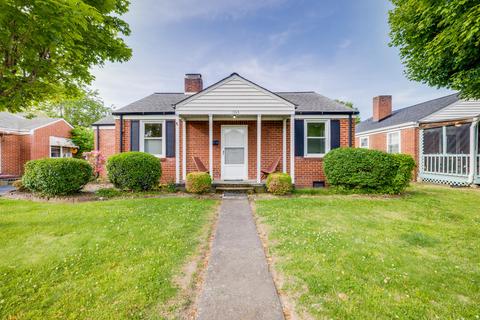 1363 E Center Street Kingsport Tn 37664, Kingsport, TN 37664