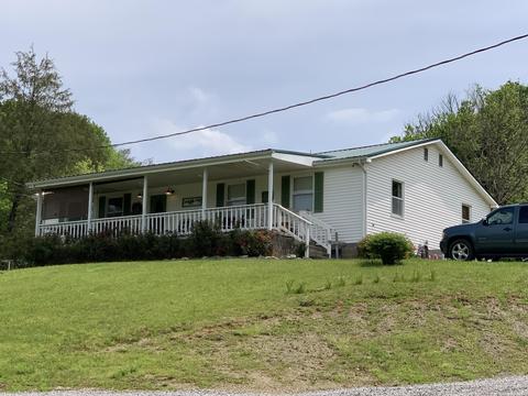 547 C W Lane Thorn Hill Tn 37881, Thorn Hill, TN 37881