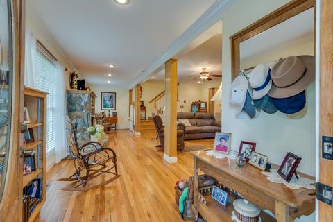 210 Park Street Erwin Tn 37650, Erwin, TN 37650 photo 5
