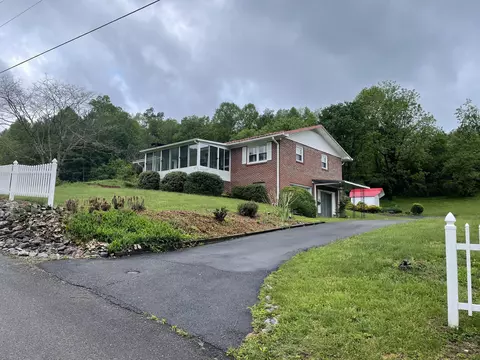 320 Shoun Street Mountain City Tn 37683, Mountain City, TN 37683