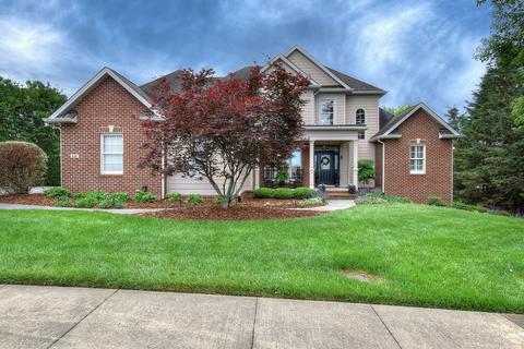 139 Sun Chase Court, Johnson City, TN 37615
