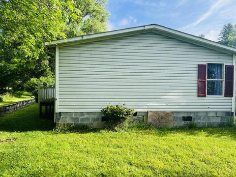 1030 E Front Street Coeburn Va 24230, Coeburn, VA 24230 photo 3
