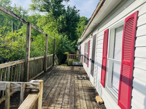 1030 E Front Street Coeburn Va 24230, Coeburn, VA 24230 photo 6