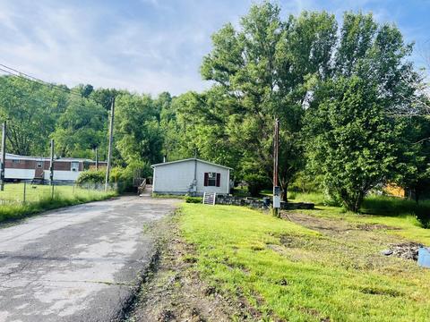 1030 E Front Street Coeburn Va 24230, Coeburn, VA 24230 photo 2